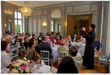 animation mariage macon bourg en bresse 059 - animation mariage - Top 10 Conseils pour une animation mariage réussie avec un magicien à Auxonne, 21130 - Le Magicien de mon Mariage - Animation Mariage Originale