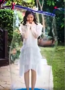 Mariée dans la bulle Mariée dans la bulle