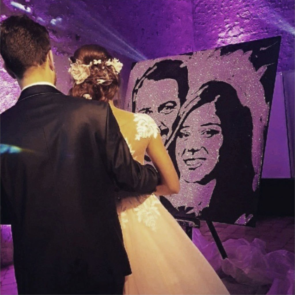 peintre performer ou speed painting 01 - Glitter painting - Glitter painting - Le Magicien de mon Mariage - Animation Mariage Originale Peintre Performer - Speed Painting / Glitter Painting