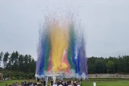 Feu d'artifice de jour - le magicien de mon mariage